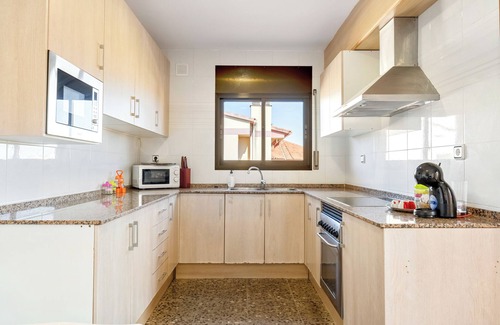 Creixell Casa | Casa de vacaciones 'La Plana' con piscina privada, Wi-Fi y aire acondicionado