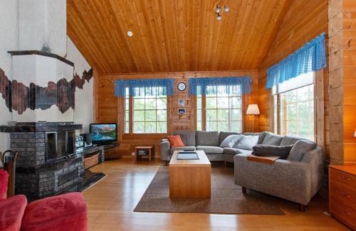 Saariselka Casa | Holiday Home Laavurinne by Interhome