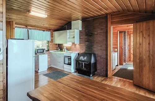 Leppavirta Casa | Holiday Home Lahdeke by Interhome