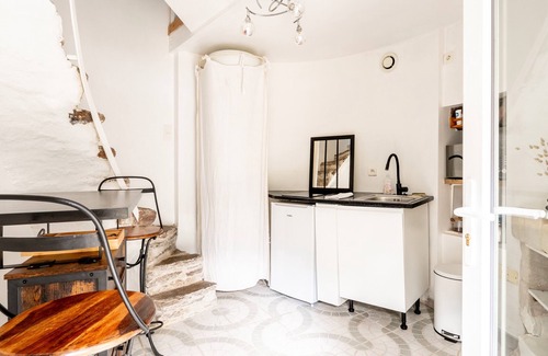 Vertou Casa | Casa de vacaciones 'Le Moulin De Pen Hoêt' con jardín compartido