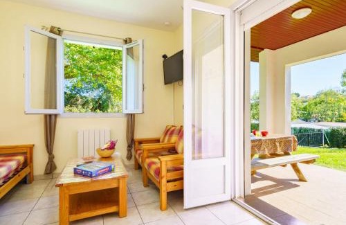 Bidart Casa | Holiday Home Les 7 Nains-5 by Interhome