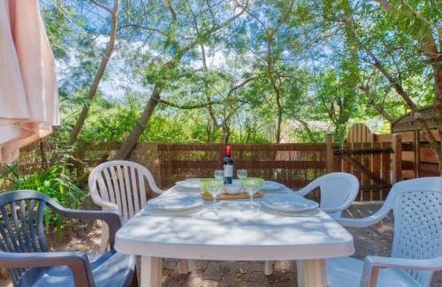 Lacanau-Ocean Casa | Holiday Home Les Cracks-2 by Interhome