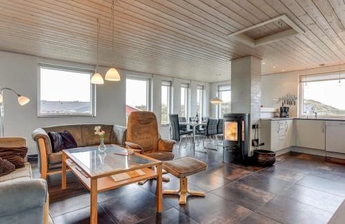 Klegod Strand Casa | Holiday Home Lidewij - 450m from the sea in Western Jutland by Interhome