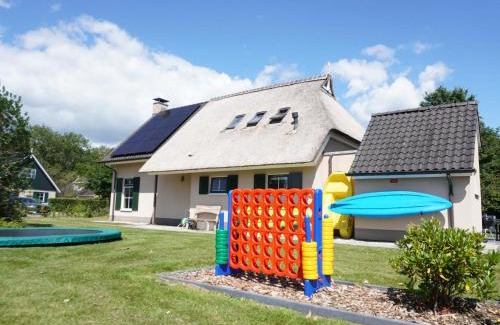 Vlagtwedde Casa | Holiday Home Lieskehuis Wellness de Luxe 10-2 by Interhome