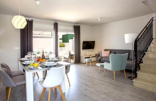 Vergel Casa | Holiday Home Limon by Interhome
