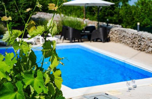 Trn Casa | Holiday Home Little Heaven