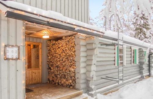 Ruka Casa | Holiday Home Mänty by Interhome