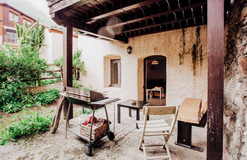 Novallay Casa | Casa de vacaciones 'Maison 3 Vallées Val Thorens' con jardín privado y balcón
