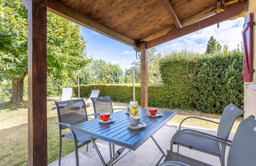 Maille Casa | Holiday Home 'Maison De 2 À 4 Personnes' with Private Terrace, Private Garden and Wi-Fi