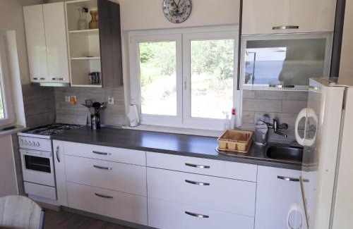 Zrnovo Casa | Holiday Home Maja - Four bedroom house with sea view