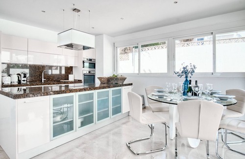 Urbanitzacio la Fustera Casa | Casa de vacaciones 'Marina Luah' con piscina privada, Wi-Fi y aire acondicionado
