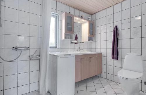 Hals Casa | Holiday Home Mina - 1-4km from the sea by Interhome