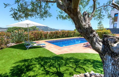 Condado del Jaruco Casa | Holiday Home Miro