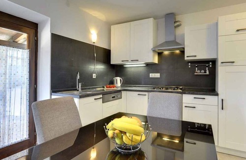 Orihi Casa | Casa vacacional con aire acondicionado y terraza
