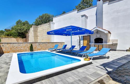 Krvavica Casa | Holiday home Nadea - with private pool