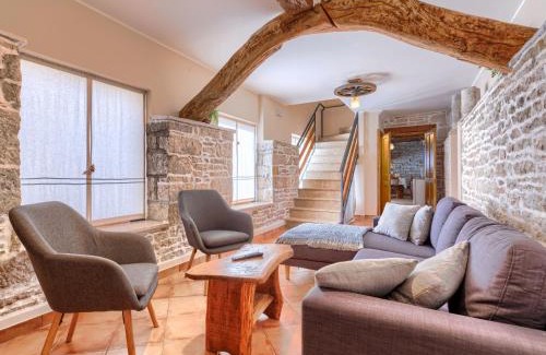 Heki Casa | Holiday Home Narcis by Interhome