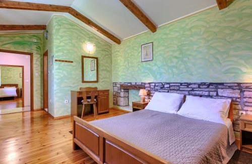 Heki Casa | Holiday Home Narcis by Interhome