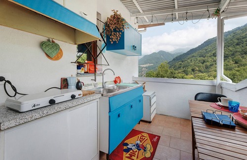 Germagno Casa | Casa vacacional 'Naturaleza, Montañas y Lagos' con vistas a las montañas, terraza privada y Wi-Fi