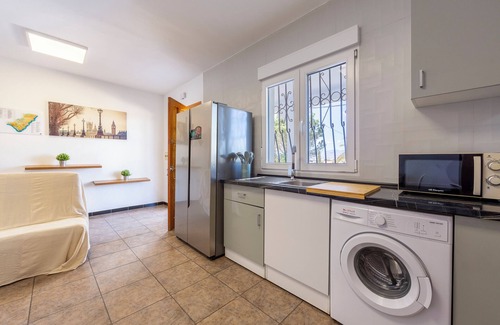 Pujaire Casa | Casa de vacaciones 'Nazareno' con terraza privada