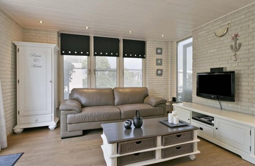 Kamperland Casa | Holiday Home near Sophia Beach and Marina