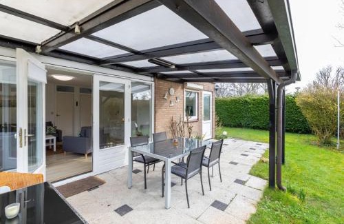 Kortgene Casa | Holiday Home near Veerse Meer with Garden
