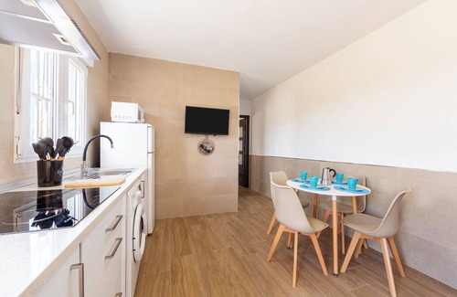 Pujaire Casa | Casa de vacaciones 'Nido' con terraza privada y aire acondicionado
