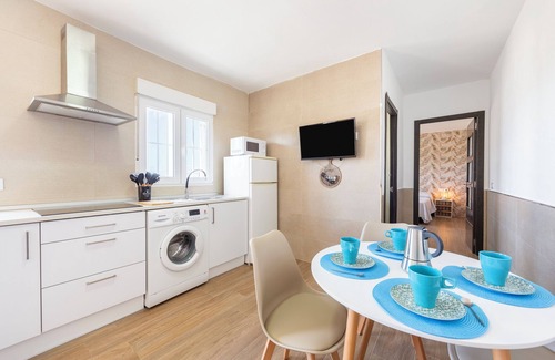 Pujaire Casa | Casa de vacaciones 'Nido' con terraza privada y aire acondicionado