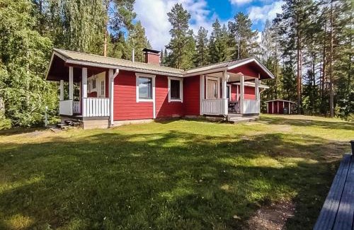 Leppavirta Casa | Holiday Home Niemeke by Interhome