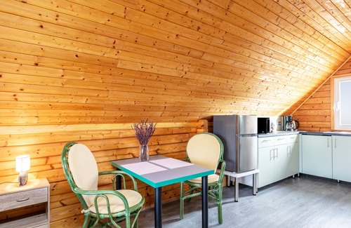 Niederfinow Casa | Casa de vacaciones 'Obergeschoss' con balcón y Wi-Fi