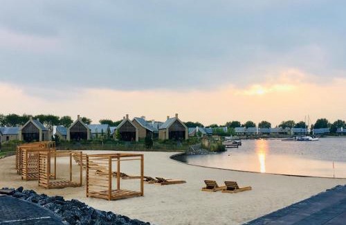 Tholen Casa | Holiday Home Oesterdam Resort by Interhome