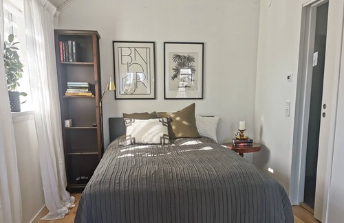 Ytterbystrand Casa | Holiday home on Resarö near the sea | SE13008