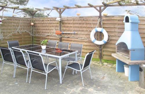 Ummanz Casa | Holiday Home Ostwind by Interhome