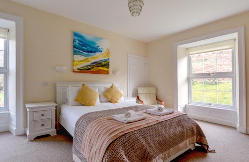 Derwenlas Casa | Holiday Home Pano