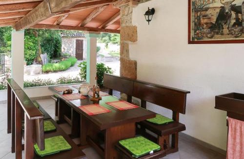 Martinski Casa | Holiday Home Paolici by Interhome