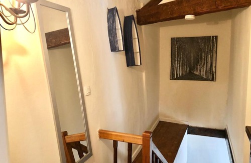 Puy-l'Eveque Casa | Holiday Home Petite Maison Bleue