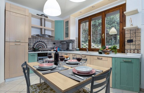 Poggibonsi Casa | Casa de vacaciones 'Piccolo Angolo Di Tranquillità' con jardín privado y Wi-Fi
