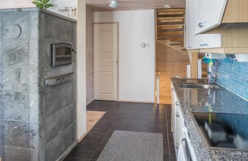 Vuokatti Casa | Holiday Home Pikku-pölly by Interhome