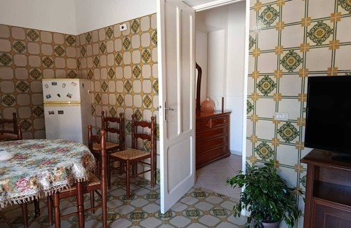 Marsala Casa | Holiday Home 'Pino' with Sea View and Air Conditioning