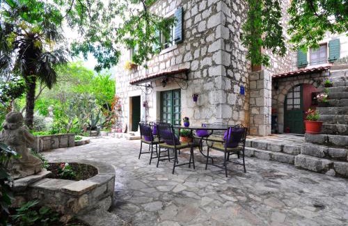 Bacina Casa | Holiday Home Podcempres by Interhome
