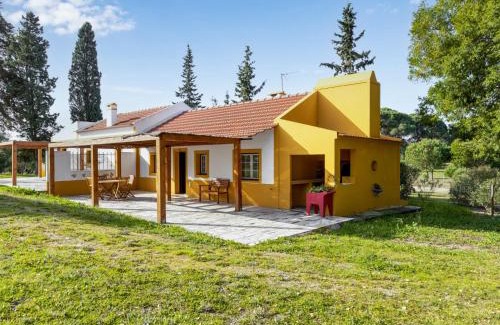 Sao Martinho Casa | Holiday Home Quinta de Santa Emilia 1 by Interhome