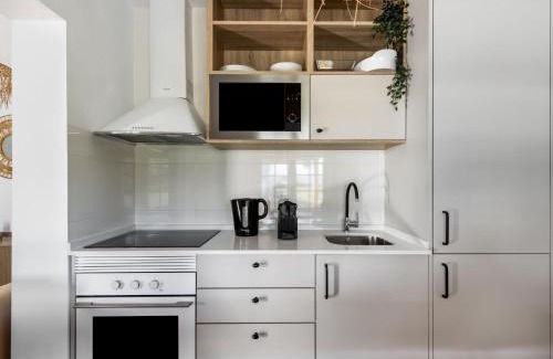 Sao Martinho Casa | Holiday Home Quinta de Santa Emilia 1 by Interhome