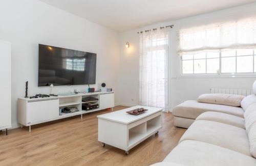 Cunit Casa | Holiday Home Refuge de la Mer by Interhome
