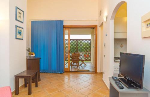 Costa Rei Casa | Holiday Home Rei Sole Bilo - REI321 by Interhome