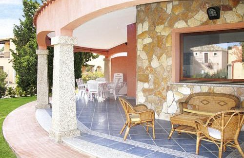 Costa Rei Casa | Holiday Home Rei Sole - REI302 by Interhome