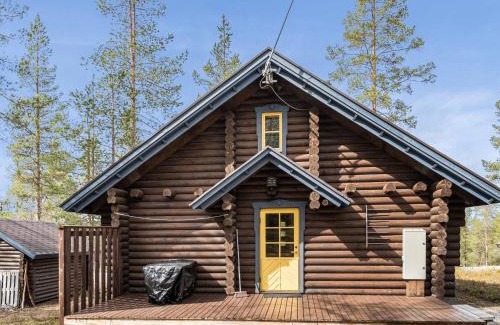 Akaslompolo Casa | Holiday Home Riekonmarja by Interhome