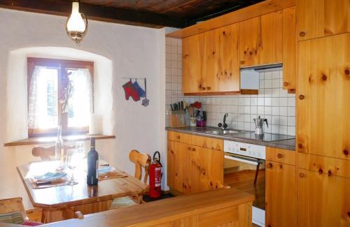 Blenio Casa | Holiday Home Rustico Stübii by Interhome