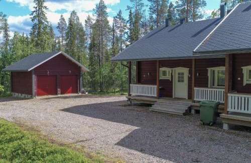 Yllas Casa | Holiday Home Sammalkaltio 2 by Interhome