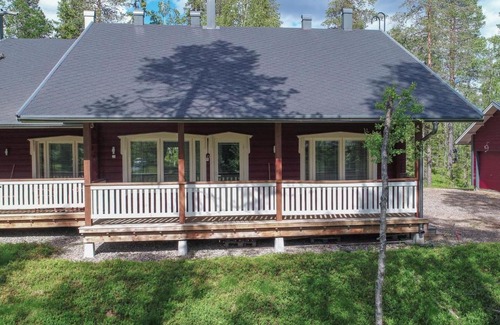 Yllas Casa | Holiday Home Sammalkaltio 2 by Interhome
