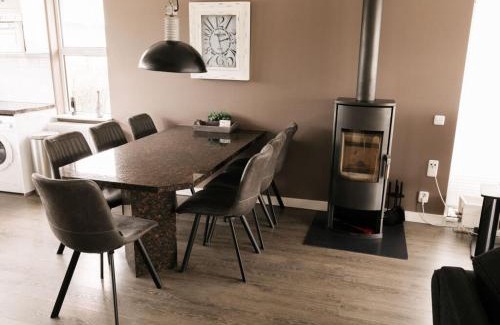 Makkum Apartamento | Holiday home Satijnduiker