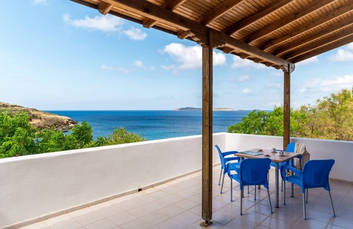 Batsi Casa | Casa de vacaciones 'Seaview Mastrozanne Studio 5 Andros' con vistas al mar y aire acondicionado